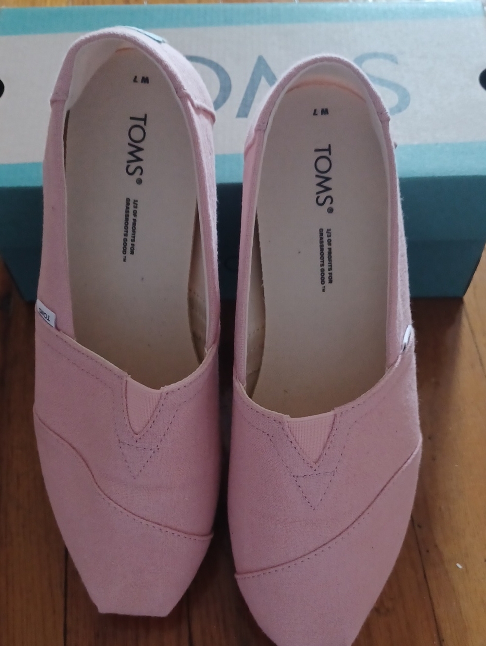 Toms Pink Canvas Slip-On Flats